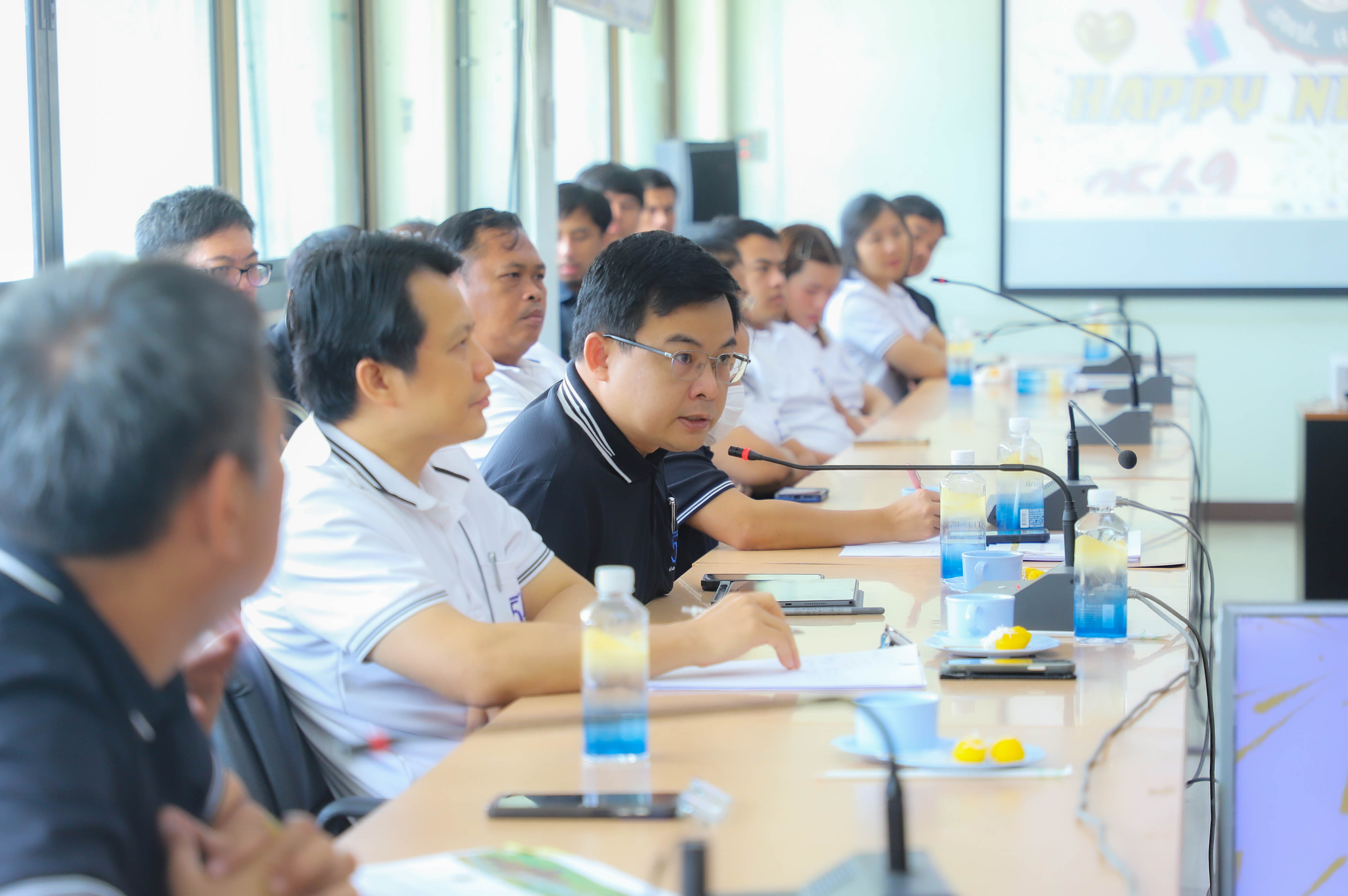 title - รองเลขาฯ ส.ป.ก. ลงพื้นที่มอบนโยบายการดำเนินงานแก่ สพป. พร้อมทั้งตรวจเยี่ยม ส.ป.ก.ปทุมธานี